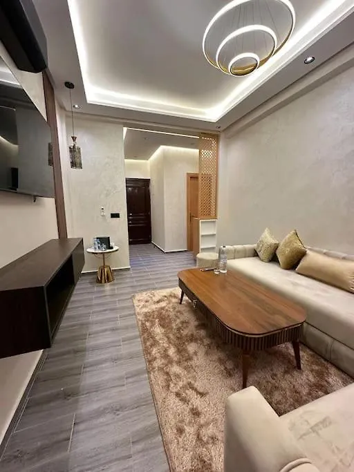 Cozy Apt With Top Amenities Near Marakeş